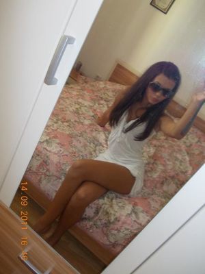 Stephenie is a cheater looking for a guy like you!